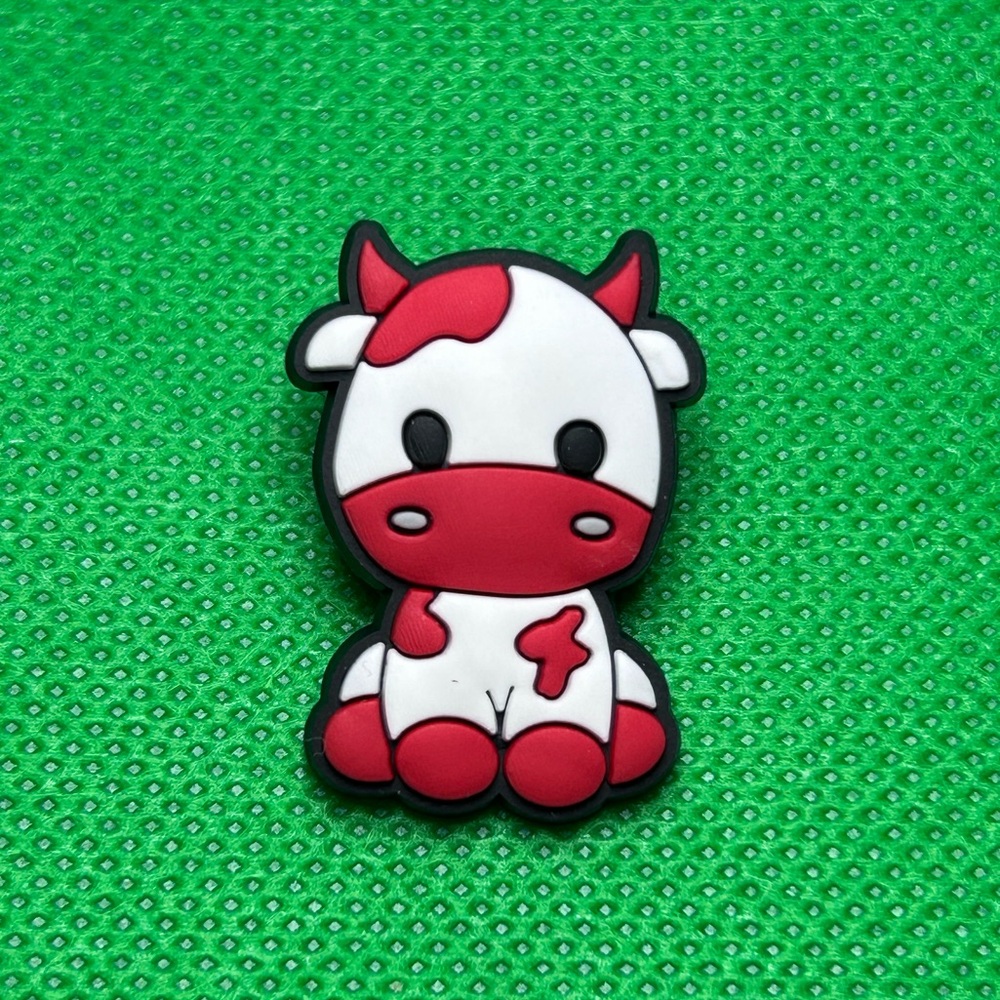 🌼 (5/$10 or 10/$15) NEW “Cows” 🎀 Croc Charm Collection Red/White Cow